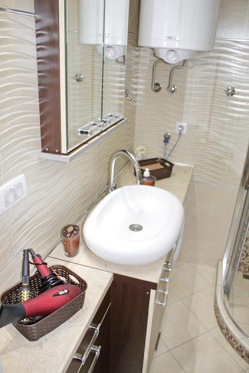 בלגרד Kristi Lux Apartment Center Free Parking Fast Wifi מראה חיצוני תמונה
