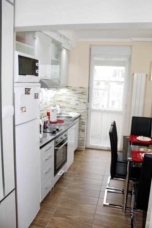 בלגרד Kristi Lux Apartment Center Free Parking Fast Wifi מראה חיצוני תמונה