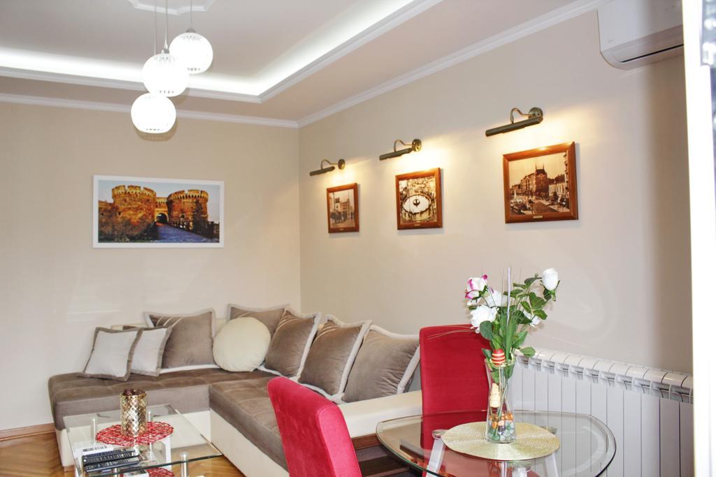בלגרד Kristi Lux Apartment Center Free Parking Fast Wifi מראה חיצוני תמונה